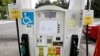 Una gasolinera en St. Petersburg, Florida, se quedó sin combustible el 7 de octubre de 2024.