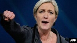 Bà Marine Le Pen, Chủ tịch Mặt trận Dân tộc (FN)